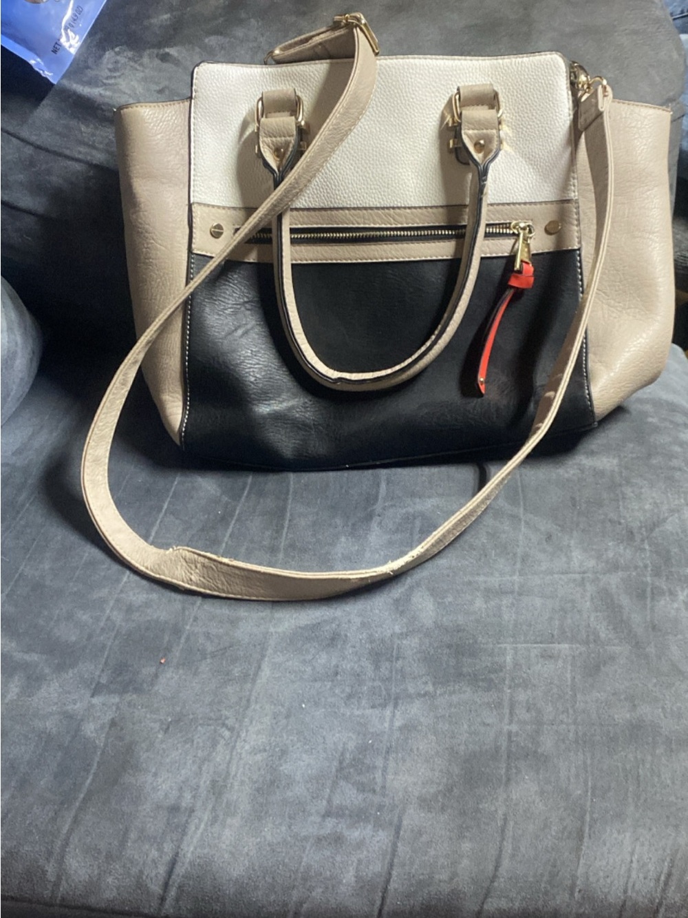 Chic Colorblock Tote Bag in Black and Beige